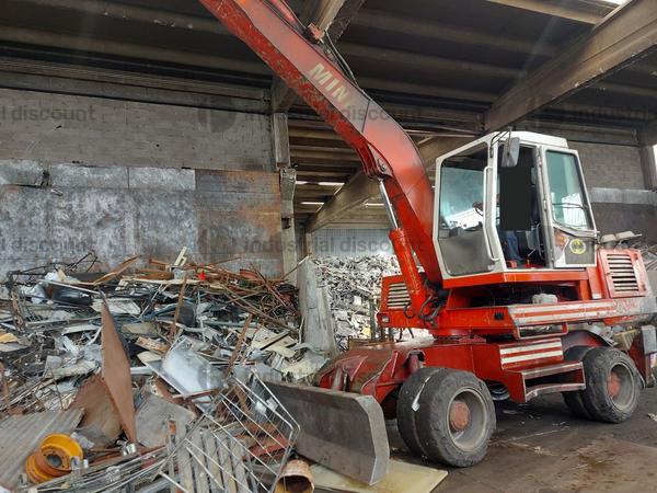 1#9080 Cessione ramo azienda dedita lavorazione, trasformazione materiali plastici e silicio in vendita - foto 1