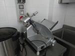 Immagine 58 - Attrezzature per ristorazione e Amplificatore Yamaha e Scaffalature - Lotto 9 (Asta 9089)