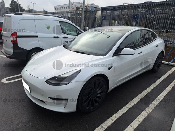 11#9095 Autoveicolo elettrico Tesla model 3 in vendita - foto 1