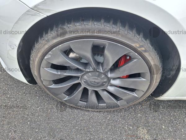 12#9095 Autoveicolo elettrico Tesla model 3 in vendita - foto 5