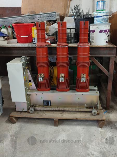 2#9108 Interruttori marca VEI Vacuum in vendita - foto 1
