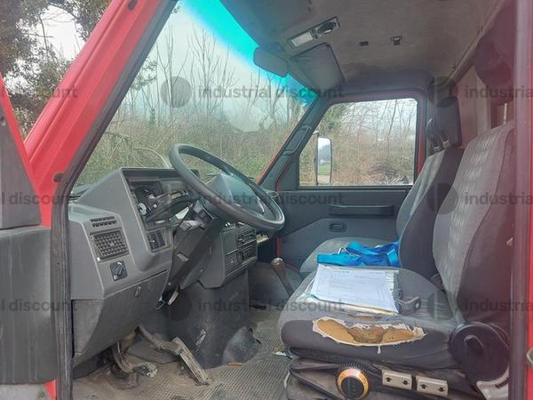 2#9114 Autocarro telonato Iveco in vendita - foto 5