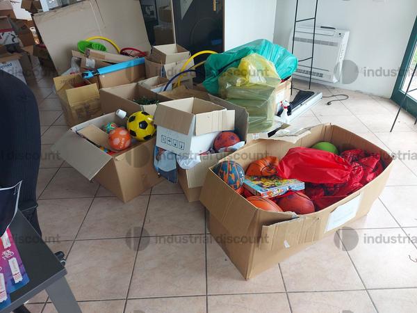 2#9123 Giochi vestiti ed accessori per campi estivi in vendita - foto 42