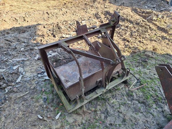 50#9135 Pala attacco tre punti per trattore in vendita - foto 1