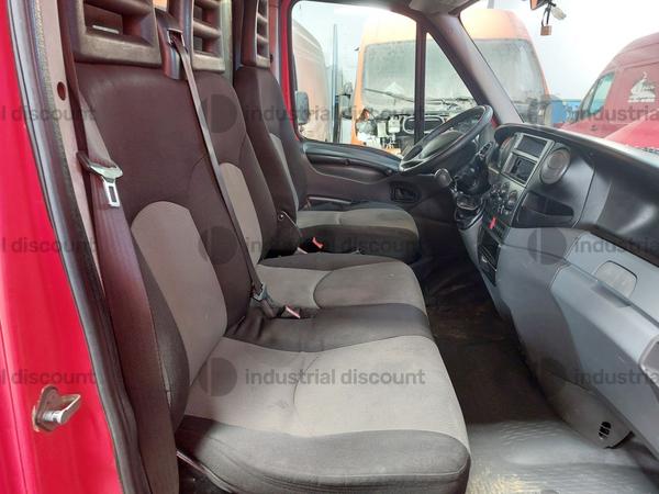 15#9138 Autocarro Iveco Daily in vendita - foto 11