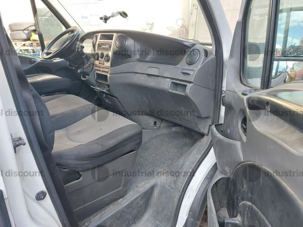 16#9138 Autocarro Iveco Daily in vendita - foto 10