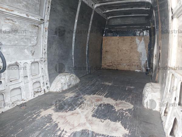 16#9138 Autocarro Iveco Daily in vendita - foto 17