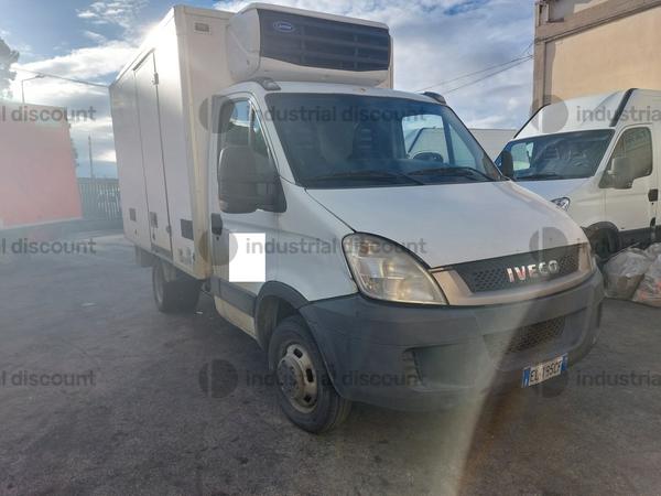 17#9138 Autocarro Iveco Daily in vendita - foto 2