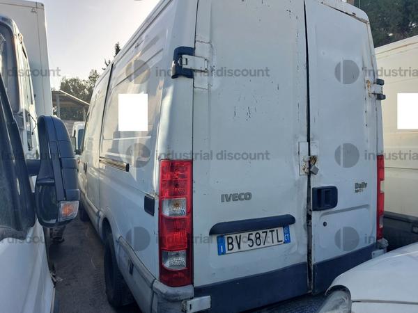 4#9138 Autocarro Iveco Daily in vendita - foto 1