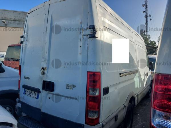 4#9138 Autocarro Iveco Daily in vendita - foto 2