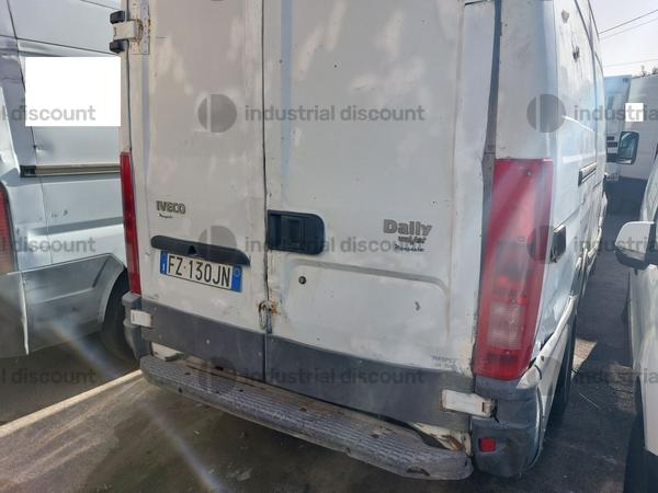4#9138 Autocarro Iveco Daily in vendita - foto 16
