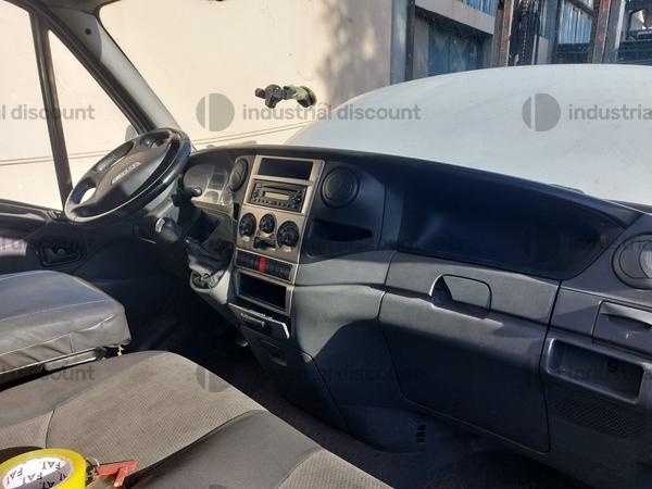 7#9138 Autocarro Iveco Daily in vendita - foto 14