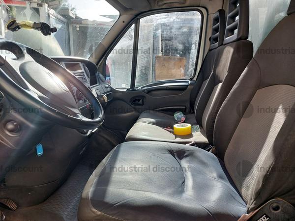 7#9138 Autocarro Iveco Daily in vendita - foto 16