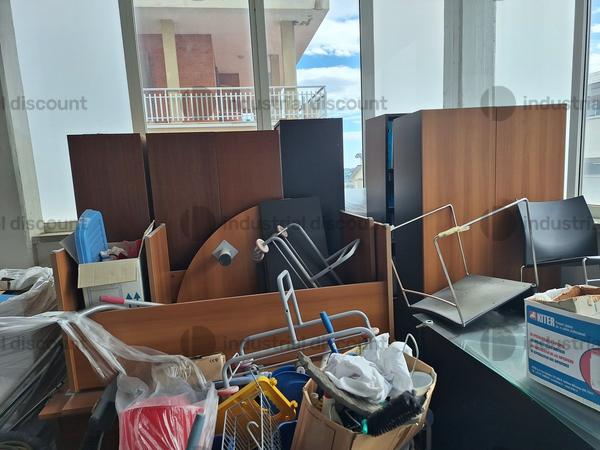 1#9145 Attrezzatura per pulizia ed arredi ufficio in vendita - foto 7