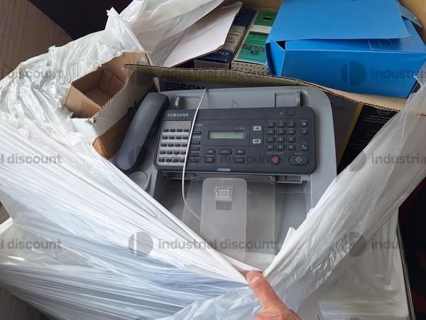 1#9145 Attrezzatura per pulizia ed arredi ufficio in vendita - foto 9