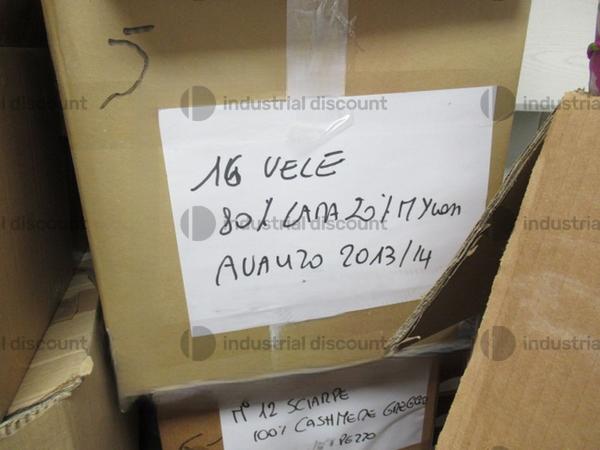 2#9153 Vestiti e tessuti in vendita - foto 10