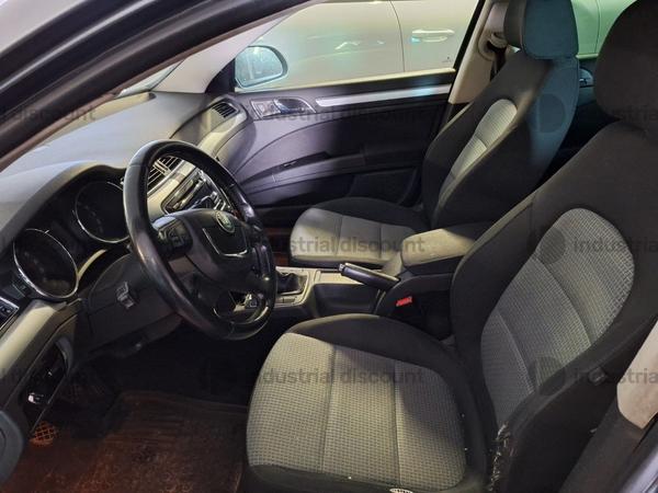 9#9178 Autovettura Skoda Superb 3T in vendita - foto 9