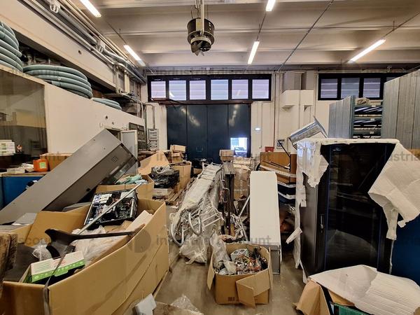 4#9183 Scaffalature e attrezzatura in vendita - foto 3