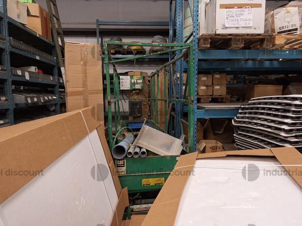 4#9183 Scaffalature e attrezzatura in vendita - foto 5