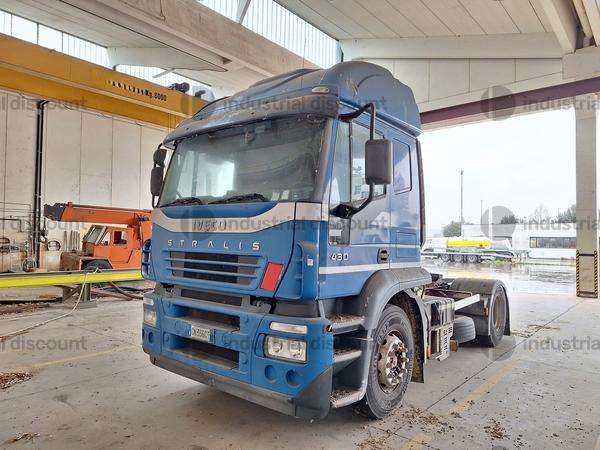 101#9186 Trattore stradale Iveco 430 Stralis in vendita - foto 2