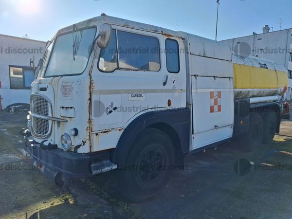 104#9186 Automezzi, rimorchi e gru semovente in vendita - foto 11