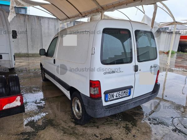 109#9186 Autocarro Citroen Berlingo in vendita - foto 2