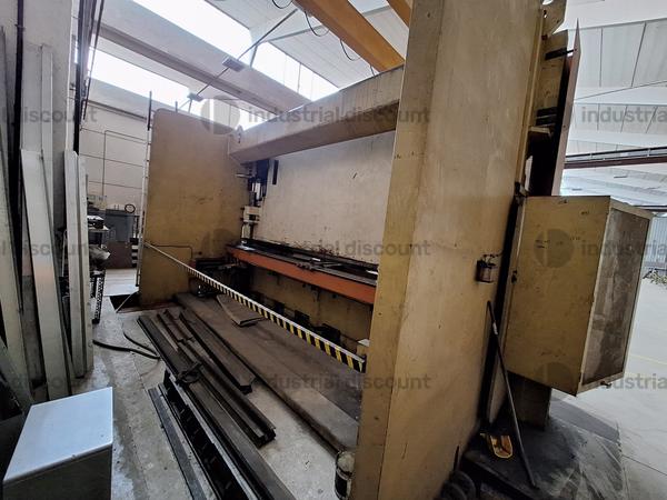 17#9186 Piegatrice Beyler in vendita - foto 3