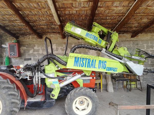 1#9194 Scuotitore da tronco o branca con gruetta marca D'Amico in vendita - foto 4