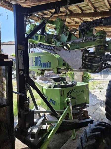 1#9194 Scuotitore da tronco o branca con gruetta marca D'Amico in vendita - foto 15