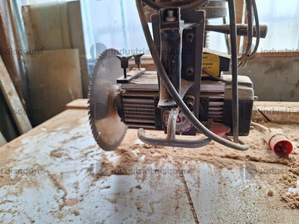 9#9200 Macchinari per lavorazione legno muniteria e ricambi vari in vendita - foto 13