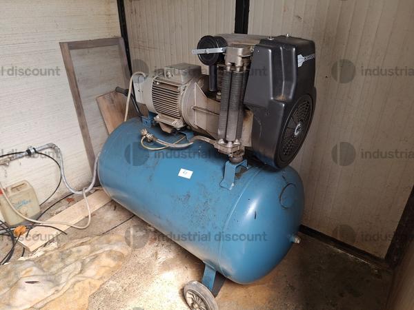 9#9200 Macchinari per lavorazione legno muniteria e ricambi vari in vendita - foto 33