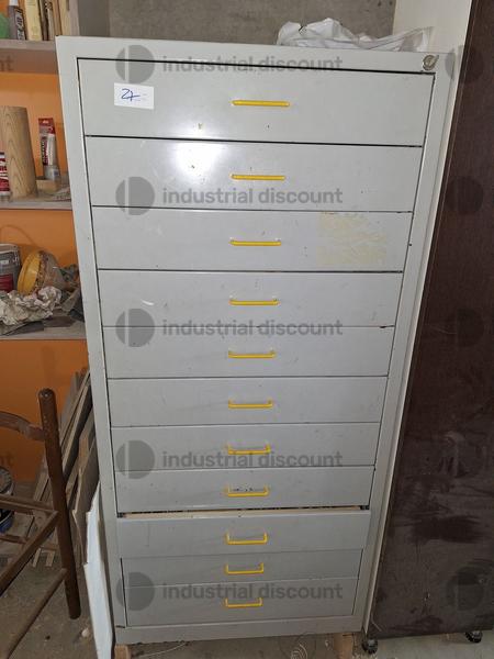 9#9200 Macchinari per lavorazione legno muniteria e ricambi vari in vendita - foto 41
