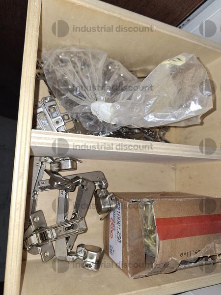 9#9200 Macchinari per lavorazione legno muniteria e ricambi vari in vendita - foto 47