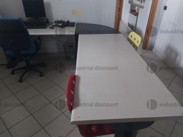 14#9213 Arredi e attrezzature da ufficio in vendita - foto 2