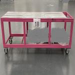 Image 2 - 2 high pink workbenches with wheels - Lot 10 (Auction 9214)