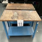 Immagine 2 - 2 banchi da lavoro blu con ripano in legno Blocco C - Lotto 15 (Asta 9214)