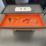 Image 2 - 1 beta tool trolley with various tools nr id 11 - Lot 26 (Auction 9214)