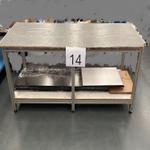 Image 3 - 3 extruded workbenches, one of which is low - Lot 7 (Auction 9214)