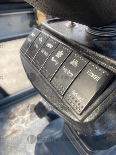 15#9236 Spazzatrice Kaster Vol.2000 in vendita - foto 4