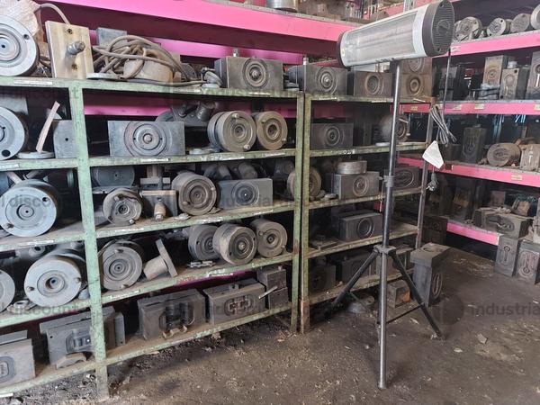 1#9247 Arredi, macchinari e attrezzature varie per officina meccanica in vendita - foto 13