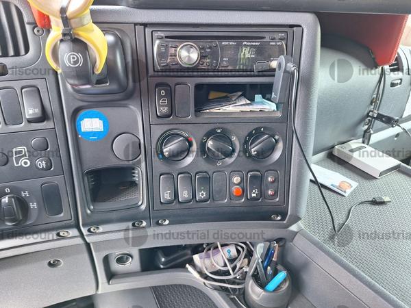 6#9250 Gru su autocarro Marchetti MTK 1006 in vendita - foto 19