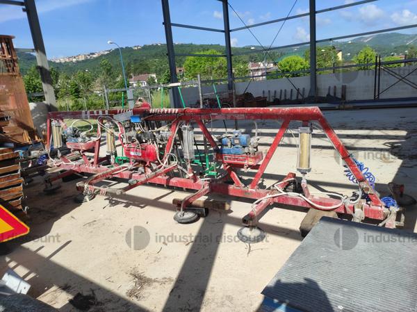 Attrezzatura officina in vendita