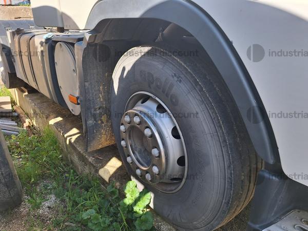 6#9266 Trattore stradale per semirimorchio Volvo Truck FH 480 in vendita - foto 9