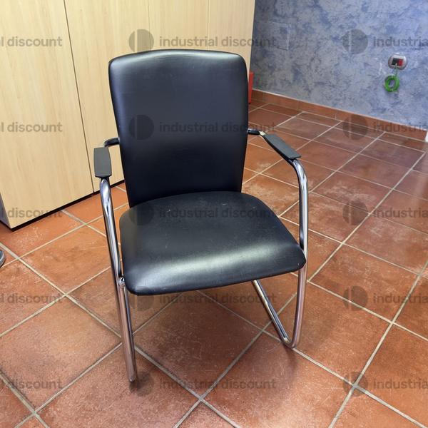 10#9267 Arredamenti da ufficio ed apparecchiatura elettronica in vendita - foto 4