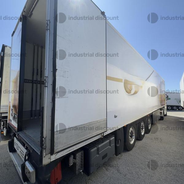 4#9267 Semirimorchio Lambert CAT 04 isotermico in vendita - foto 4