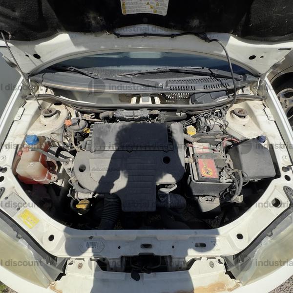 6#9267 Autocarro Fiat Punto 1.3 multijet in vendita - foto 10