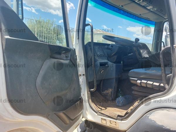 25#9274 Autocarro Renault 22AXA6 in vendita - foto 18