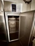 Immagine 1 - Armadio refrigerato Cool Head Qr6 - Lotto 8 (Asta 9285)