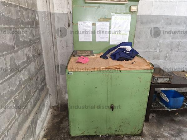16#9288 Macchinari dismessi e banchi da lavoro in vendita - foto 10
