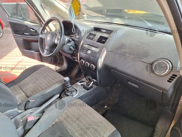 8#9294 Autovettura Fiat Sedici 4x4 in vendita - foto 27